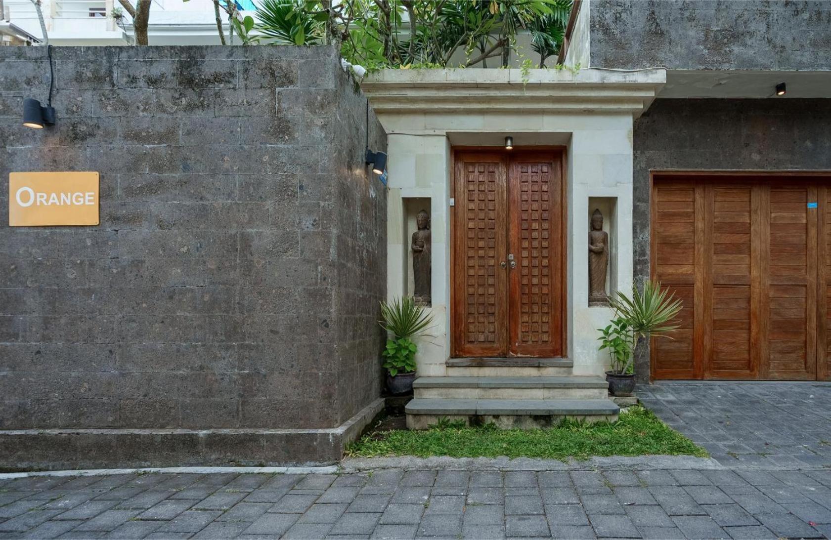 Villa Orange 3Br Seminyak By Exotic Bali Properties Exterior photo