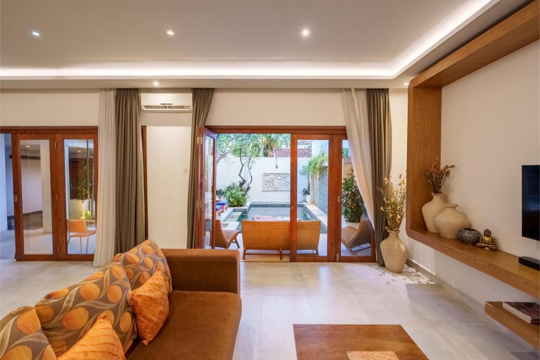 Villa Orange 3Br Seminyak By Exotic Bali Properties Exterior photo